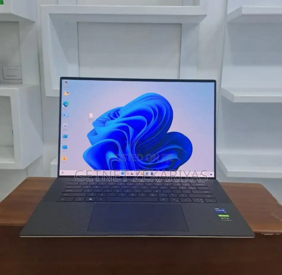 New Laptop Dell XPS 15 32GB Intel Core I9 SSD 1T