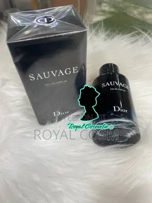 Photo - Sauvage Dior Perfume