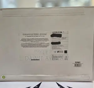 New Laptop Apple MacBook Pro 2022 M2 16GB Apple M2 SSD 512GB