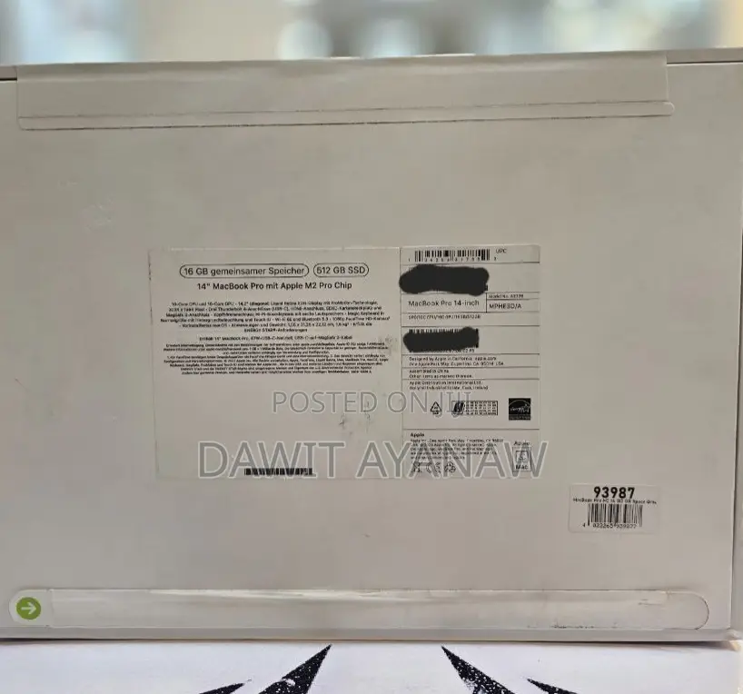 New Laptop Apple MacBook Pro 2022 M2 16GB Apple M2 SSD 512GB