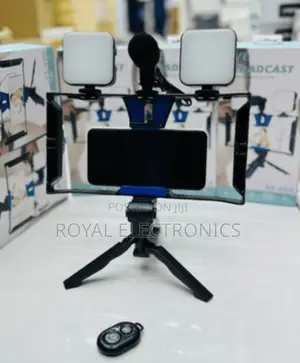 Vlogging Kit With Two Fill Lamps, Microphone and Remote