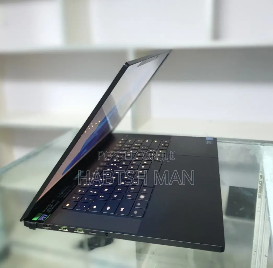 New Laptop Razer Blade 16GB Intel Core I7 SSD 1T