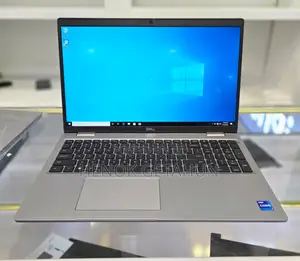 New Laptop Dell Latitude 15 3560 16GB Intel Core I7 SSD 512GB