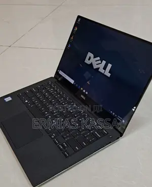 New Laptop Dell XPS 15 8GB Intel Core I7 SSD 512GB