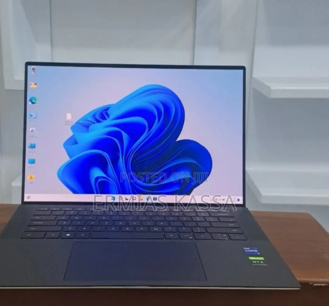 New Laptop Dell XPS 15 32GB Intel Core I9 SSD 2T