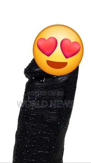 Photo - Realistic Silicone Dildo