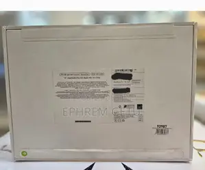 New Laptop Apple MacBook Pro 2022 M2 16GB Apple M2 SSD 512GB