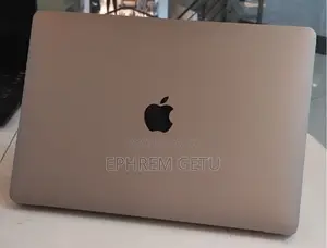 Photo - New Laptop Apple MacBook Air 2020 8GB Intel Core I3 SSD 512GB