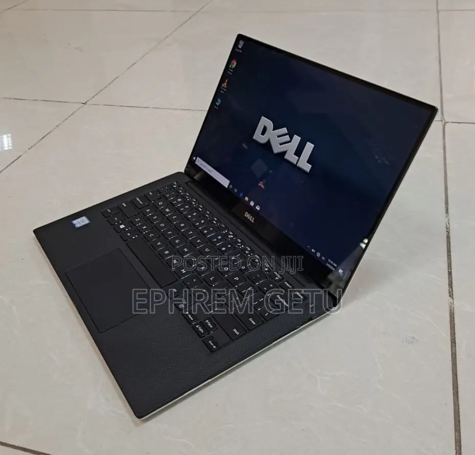 New Laptop Dell XPS 13 8GB Intel Core I7 SSD 512GB