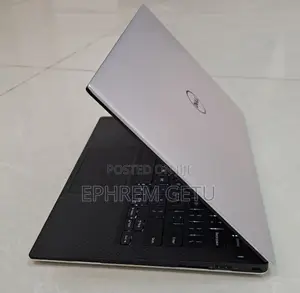 New Laptop Dell XPS 13 8GB Intel Core I7 SSD 512GB