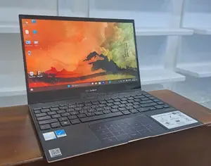 New Laptop Asus ZenBook Flip 14 UX461UA 16GB Intel Core I7 SSD 512GB