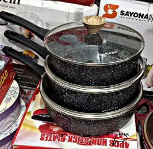 Momcoc  ባለ ክዳን መጥበሻ