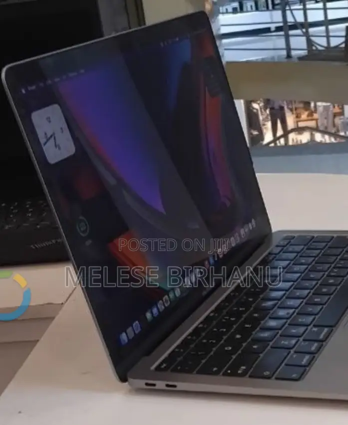 New Laptop Apple MacBook Air 2020 8GB Intel Core i3 SSD 256GB