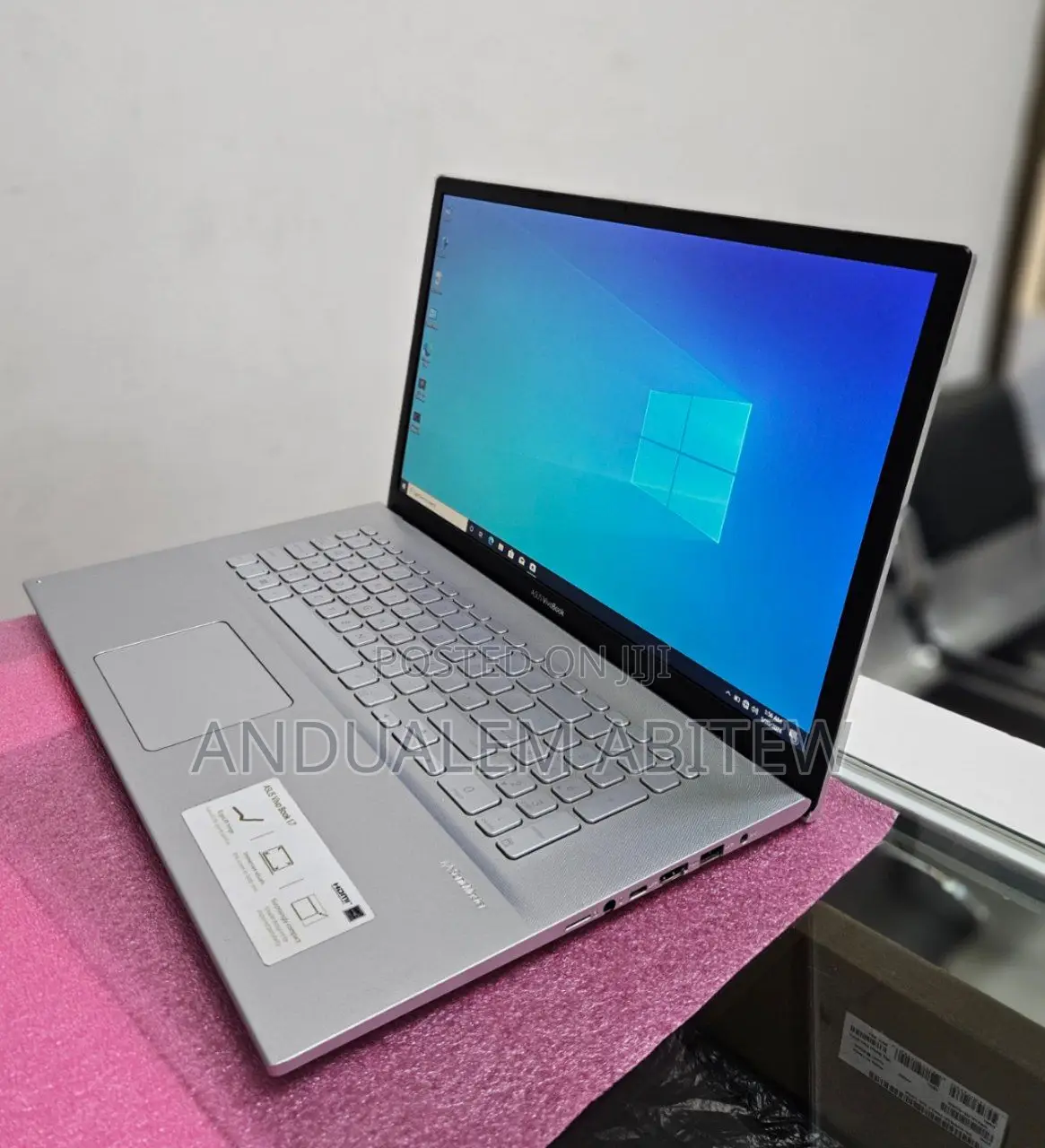 New Laptop Asus VivoBook X540SA 8GB Intel Core I5 SSD 512GB