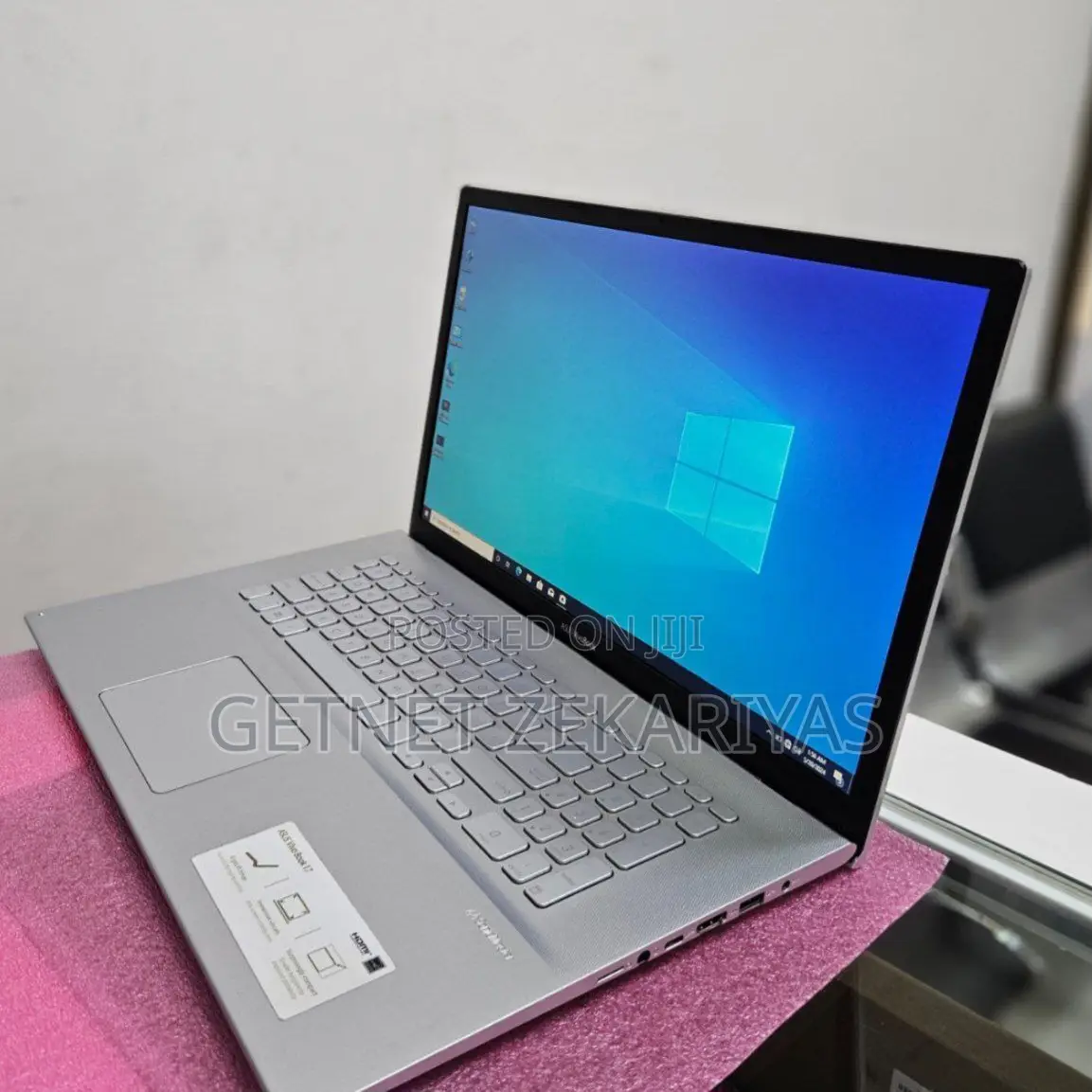 New Laptop Asus VivoBook 15 X505BA 8GB Intel Core I5 HDD+SSD 128GB