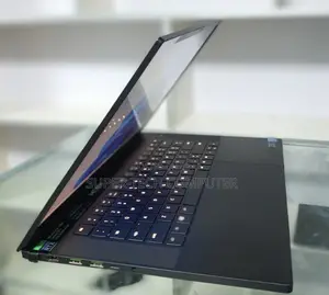 New Laptop Razer Blade 16GB Intel Core I7 SSD 512GB