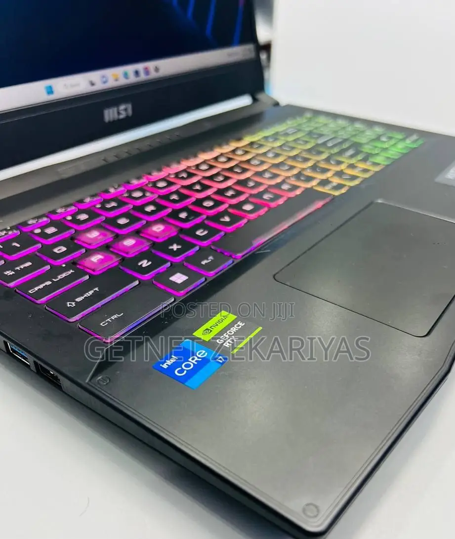 New Laptop MSI GF63 16GB Intel Core I7 SSD 512GB