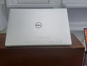 New Laptop Dell XPS 15 32GB Intel Core I9 SSD 2T