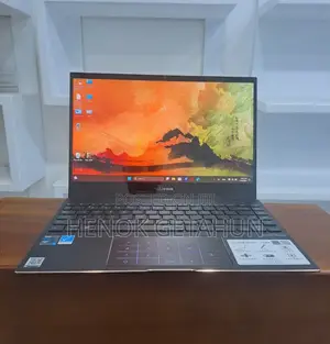 Photo - New Laptop Asus ZenBook 13 UX331UN 16GB Intel Core I7 SSD 512GB