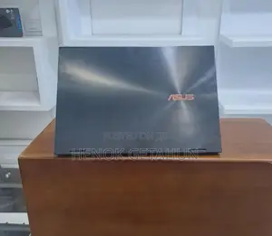 New Laptop Asus ZenBook 13 UX331UN 16GB Intel Core I7 SSD 512GB