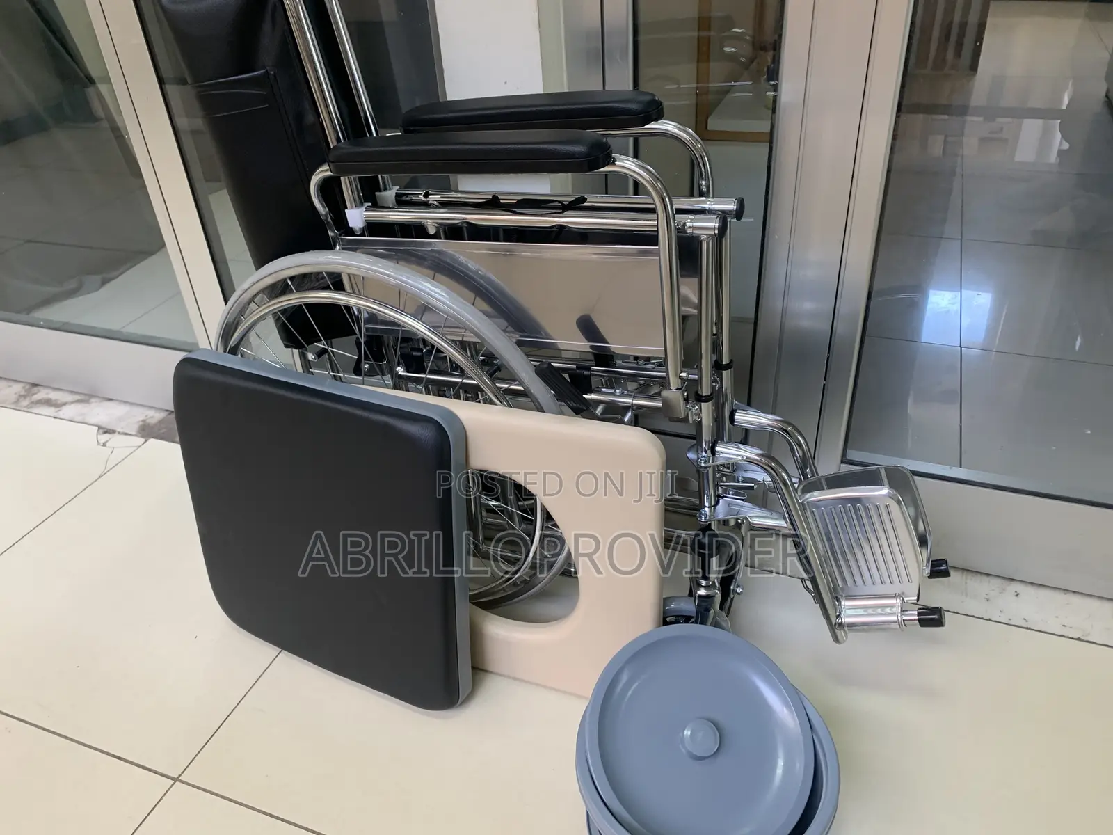 Wheelchair!’Wheelchair!*Wheelchair!*Wheelchair!*Wheelchair**