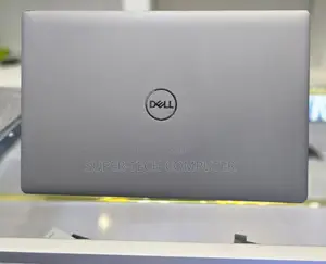 New Laptop Dell Precision 3561 16GB Intel Core I7 SSD 512GB