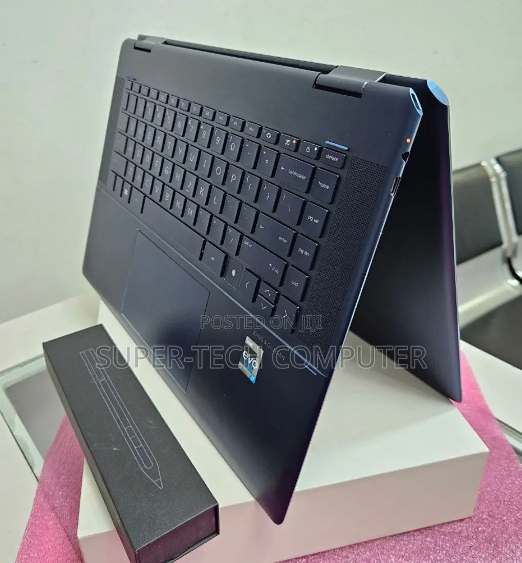 New Laptop HP Spectre X360 16GB Intel Core I7 SSD 1T