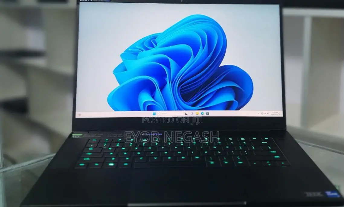 New Laptop Razer Blade 16GB Intel Core I7 SSD 1T