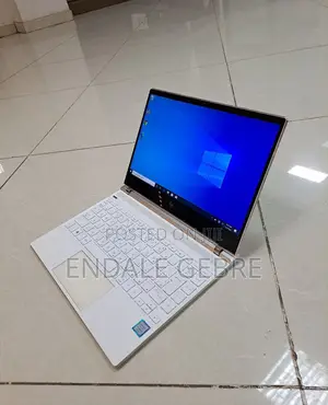 New Laptop HP Spectre 8GB Intel Core I5 SSD 512GB