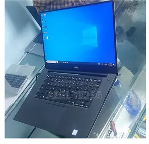 New Laptop Dell XPS 15 16GB Intel Core I5 SSD 512GB