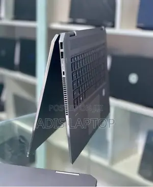 Photo - New Laptop FizzBook 16GB Intel Xeon SSD 512GB