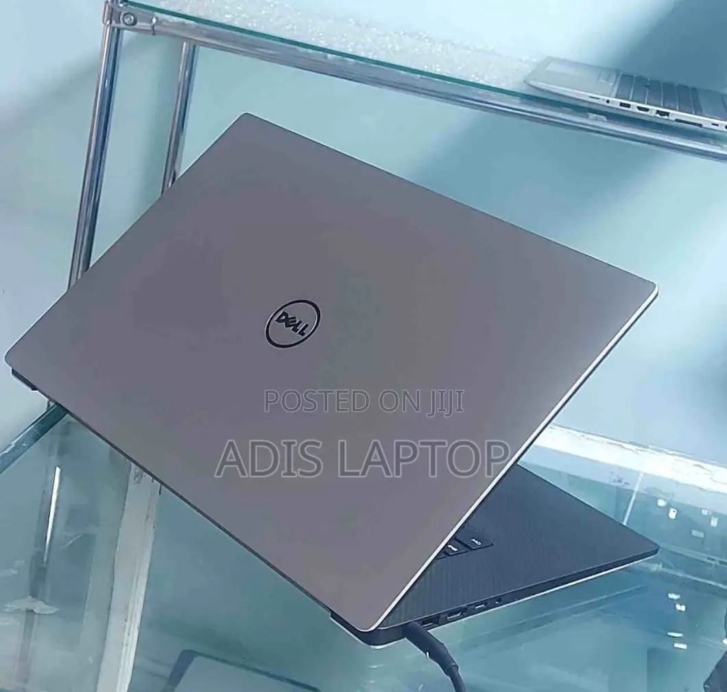 New Laptop Dell XPS 15 16GB Intel Core I5 SSD 512GB