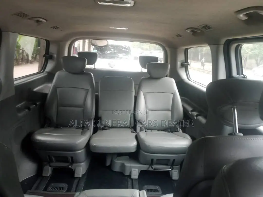 Hyundai Starex 2013 Silver