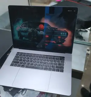 New Laptop Apple MacBook Pro 2017 16GB Intel Core I7 SSD 512GB