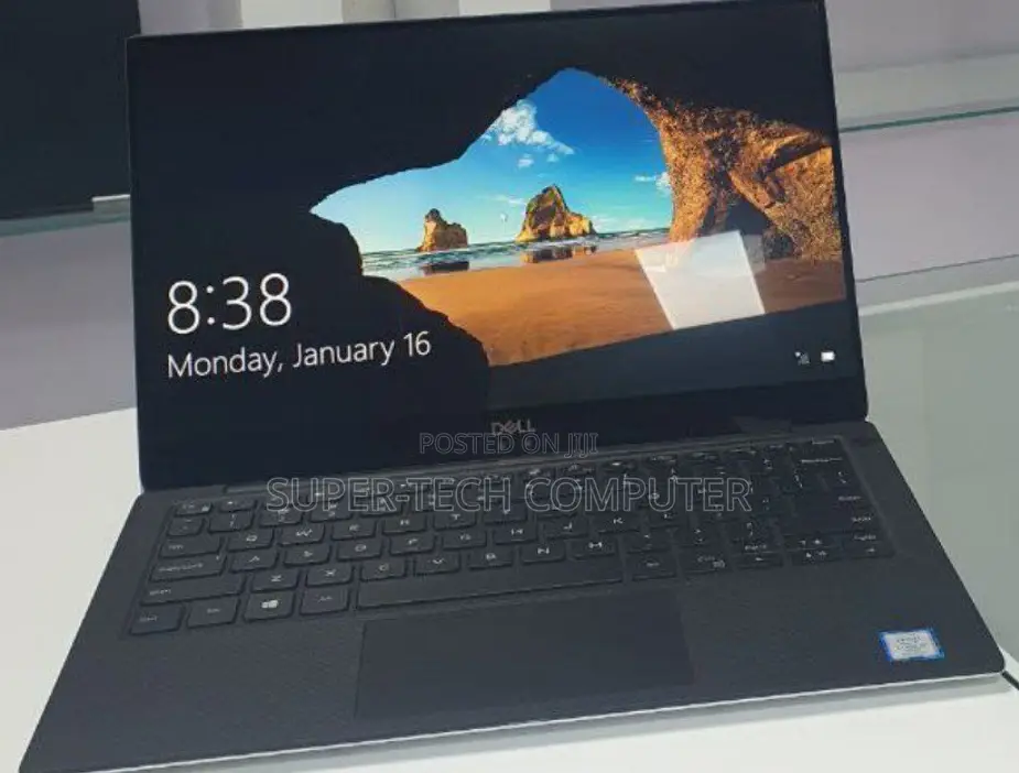 New Laptop Dell XPS 15 8GB Intel Core I5 SSD 256GB
