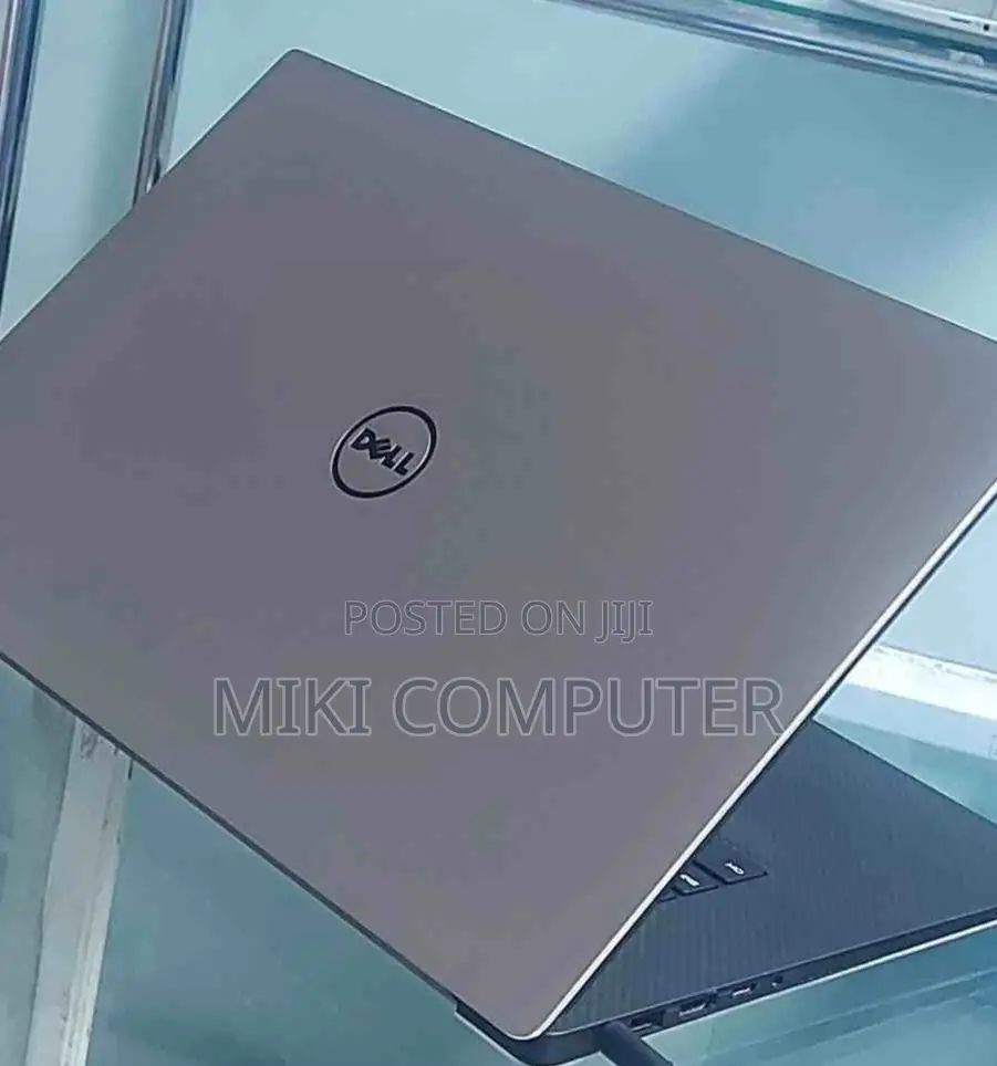 New Laptop Dell XPS 15 16GB Intel Core I5 SSD 512GB