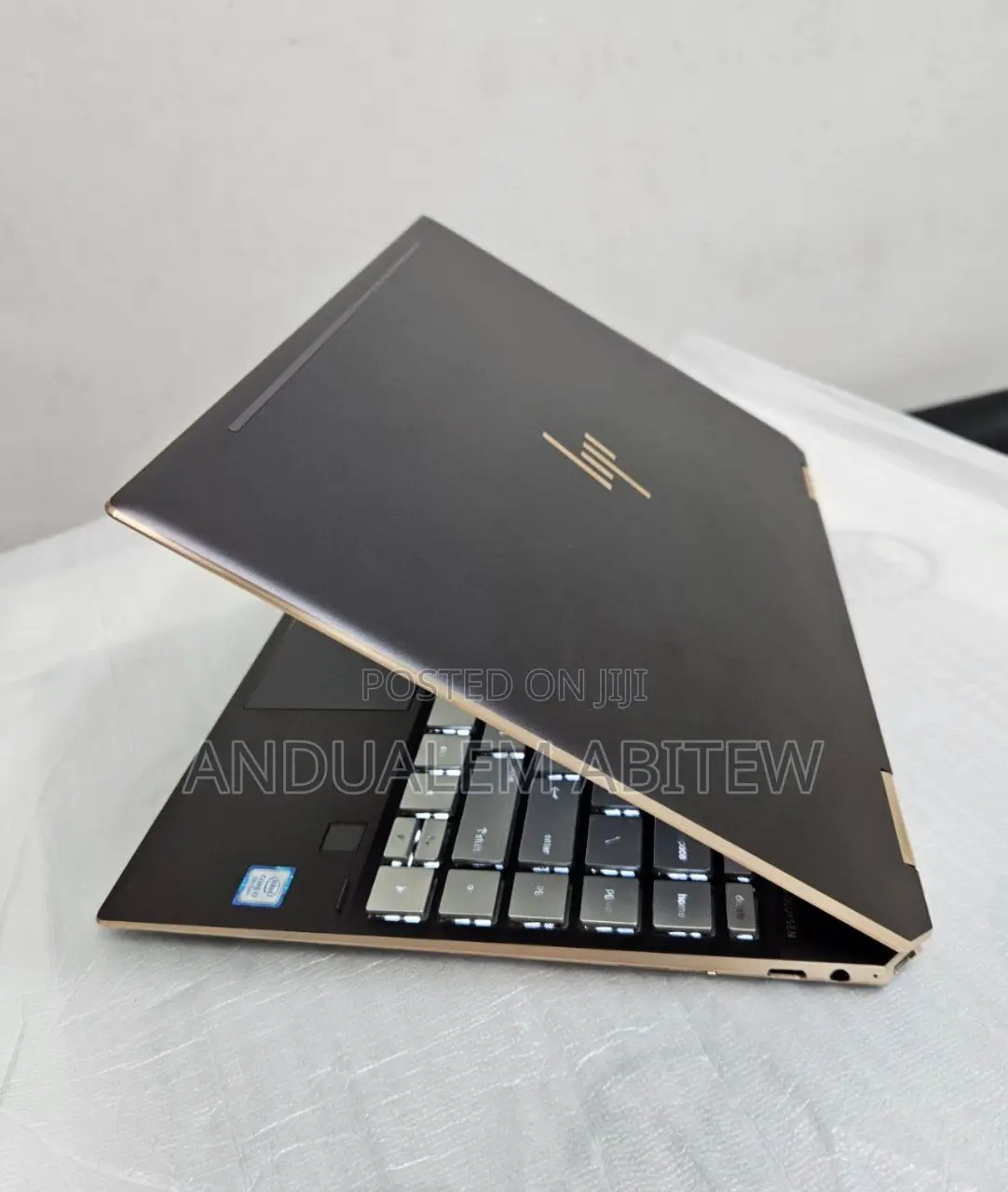 New Laptop HP Spectre 8GB Intel Core I7 SSD 512GB