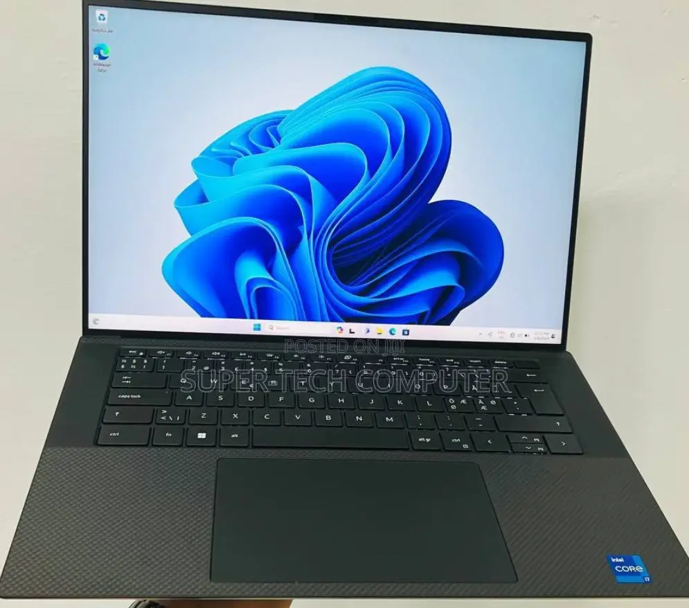 New Laptop Dell XPS 15 16GB Intel Core I7 SSD 512GB