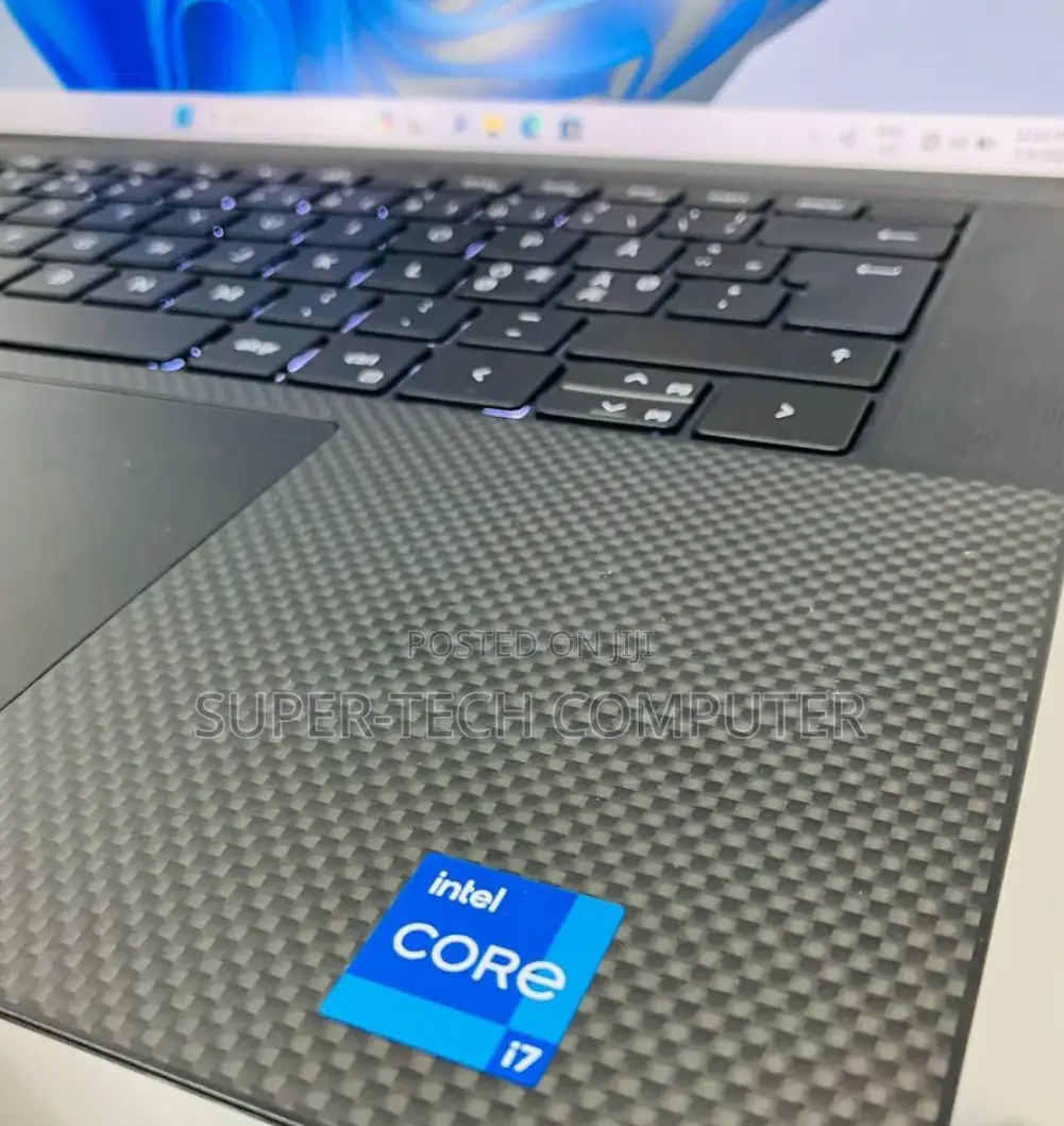 New Laptop Dell XPS 15 16GB Intel Core I7 SSD 512GB