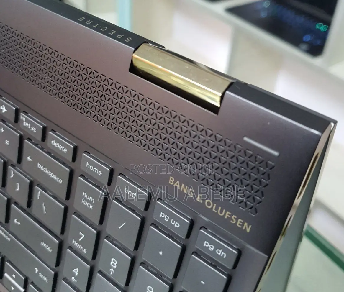 New Laptop HP Spectre X360 16GB Intel Core I7 SSD 512GB