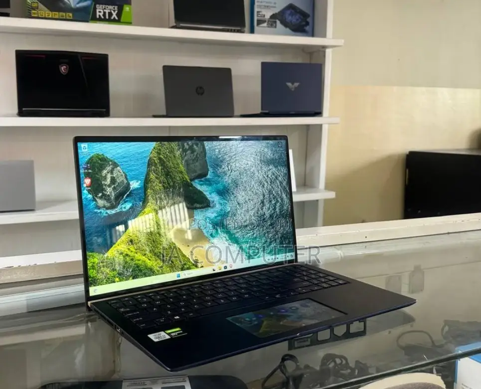 New Laptop Asus ZenBook UX303UB 16GB Intel Core I7 SSD 1T