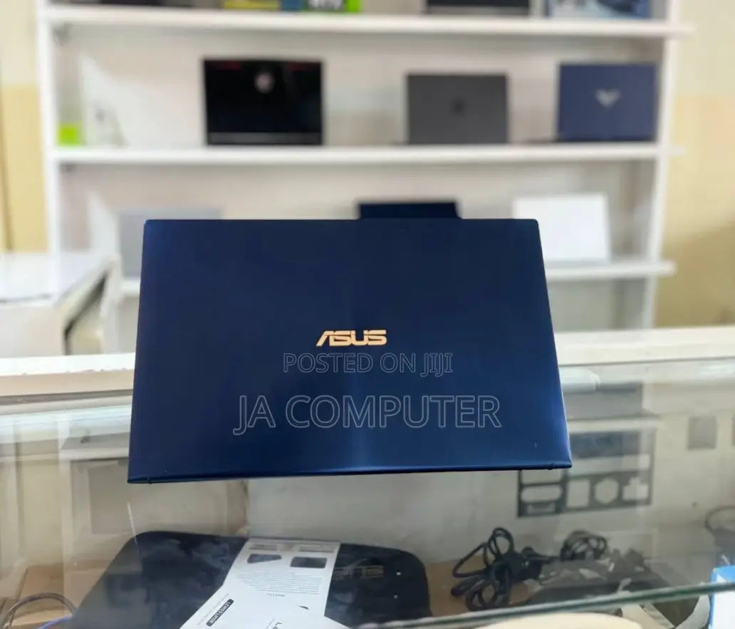 New Laptop Asus ZenBook UX303UB 16GB Intel Core I7 SSD 1T