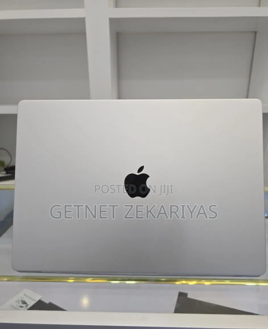New Laptop Apple MacBook Pro 2023 M2 Max 16-Inch 16GB Apple M2 SSD 1T