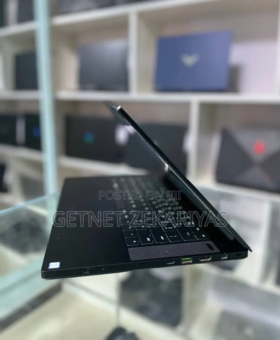 New Laptop Razer Blade 16GB Intel Core I7 SSD 512GB