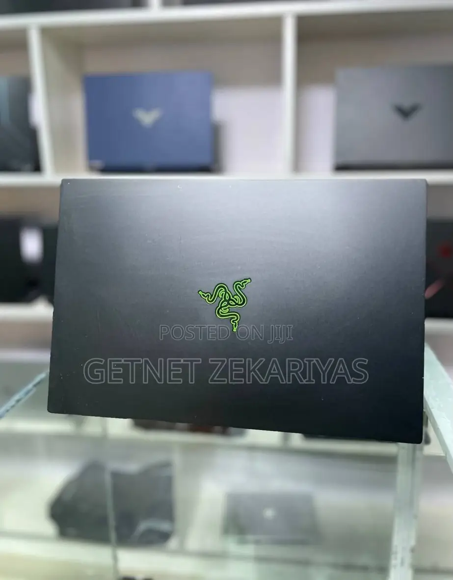 New Laptop Razer Blade 16GB Intel Core I7 SSD 512GB