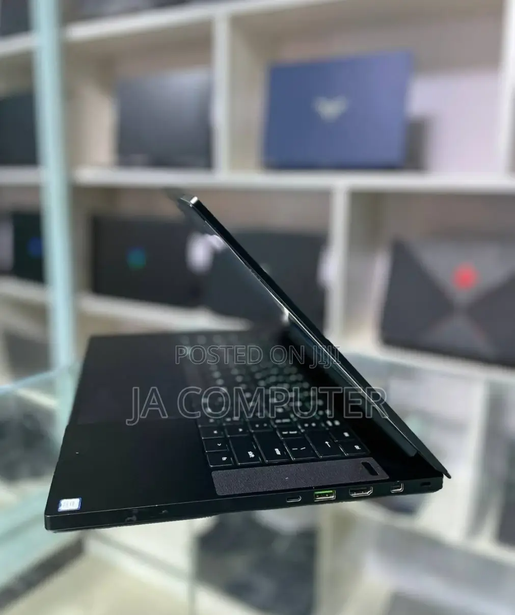 New Laptop Razer Blade 16GB Intel Core I7 SSD 512GB