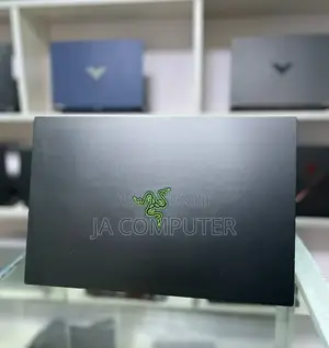 New Laptop Razer Blade 16GB Intel Core I7 SSD 512GB