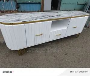 Photo - 1,50cm Tv Stand