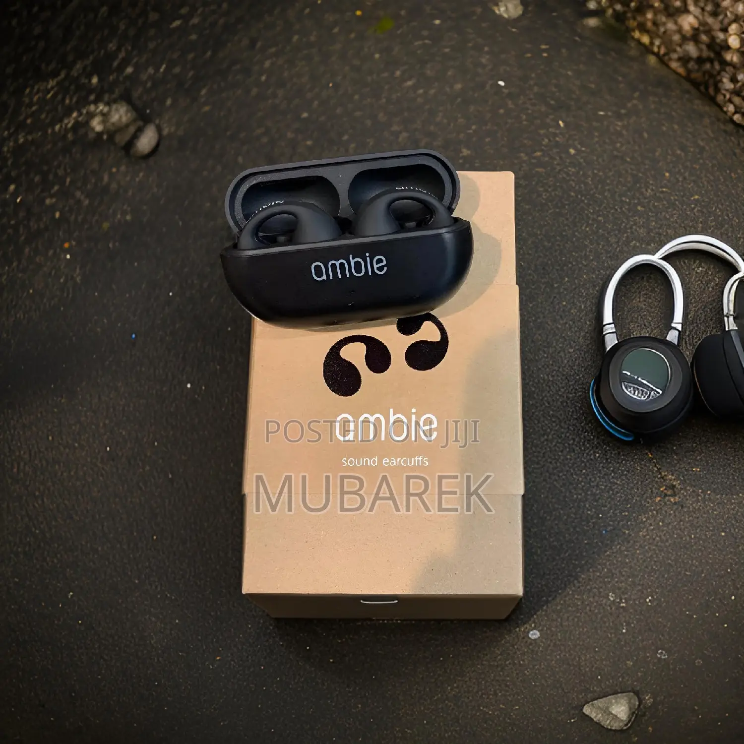 Ambie Earcuff: Captivating Ear Adornment Sleek Charm