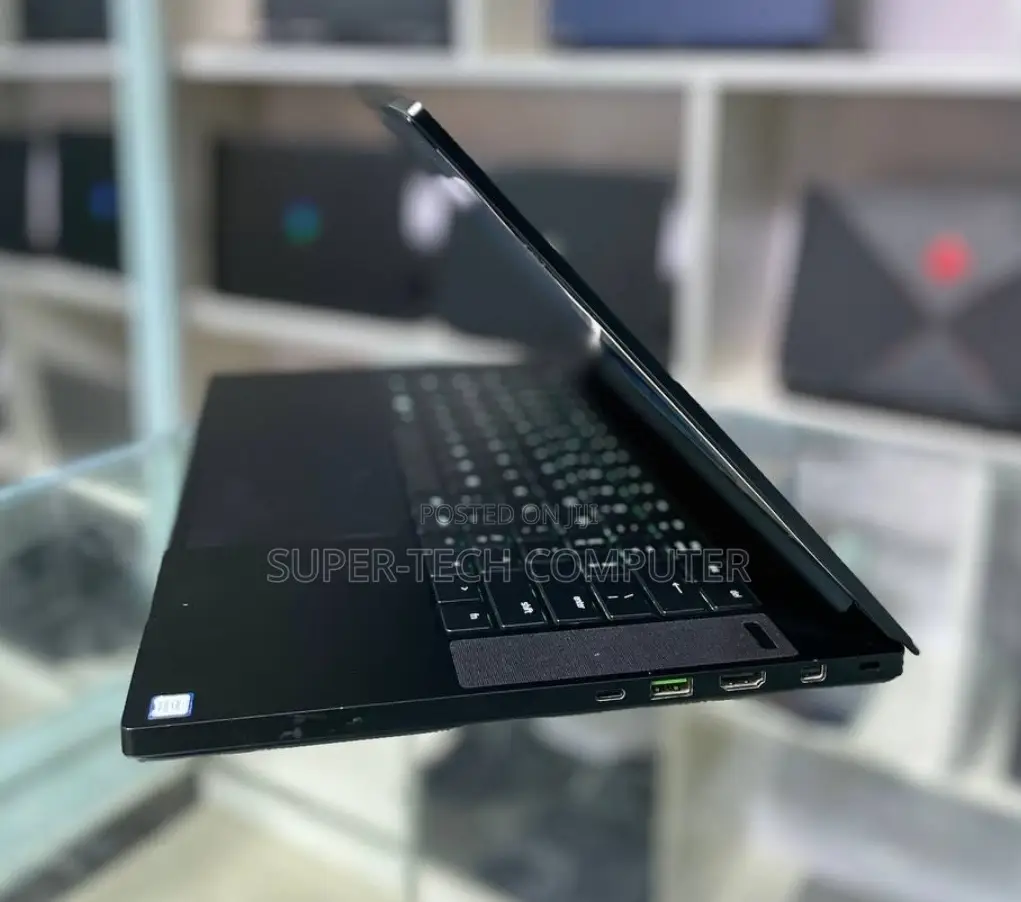New Laptop Razer Blade 16GB Intel Core I7 SSD 512GB